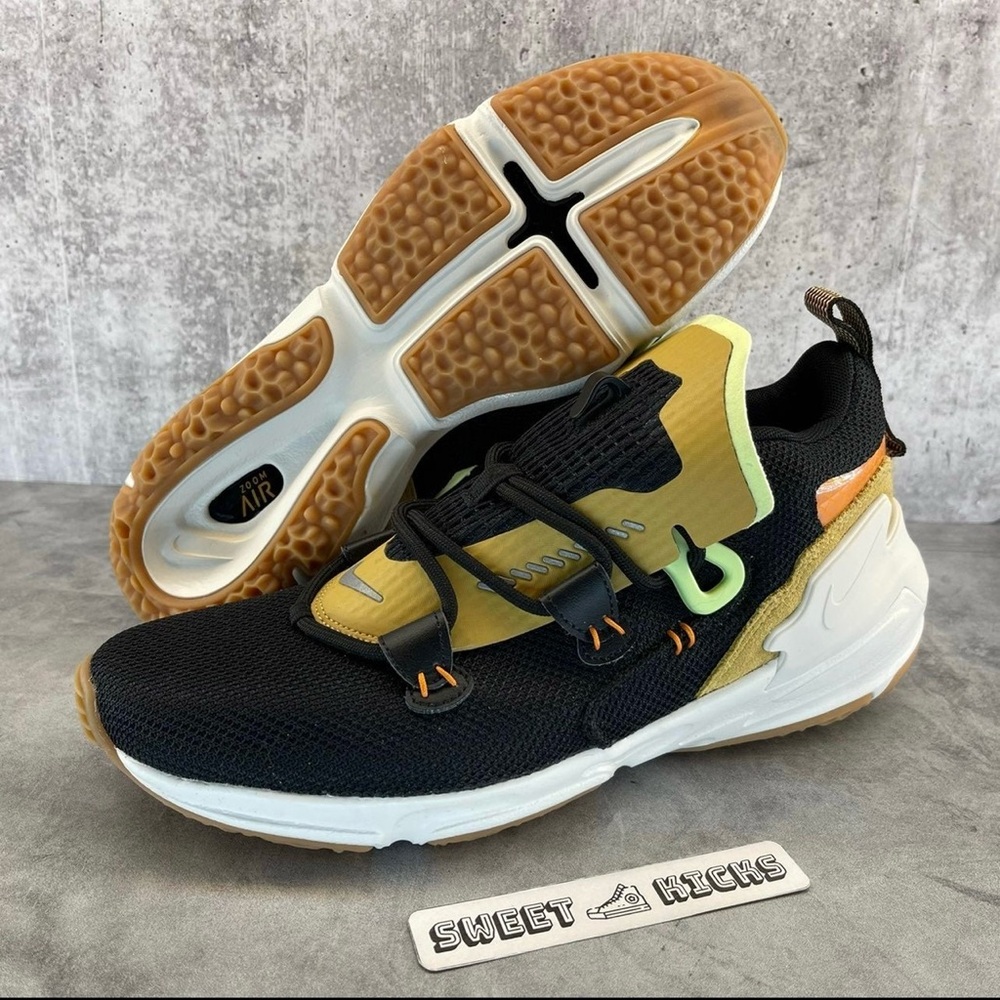 Nike Zoom Moc Trainers Sneakers ‘THE 10TH’